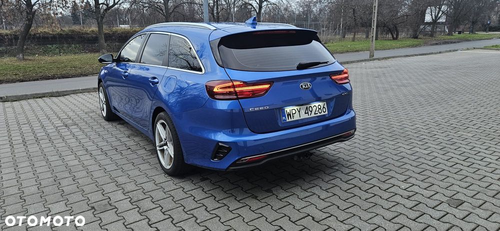 Kia Ceed - 5