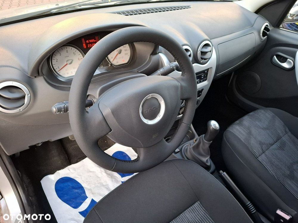 Dacia Logan MCV 1.6 Laureate - 12