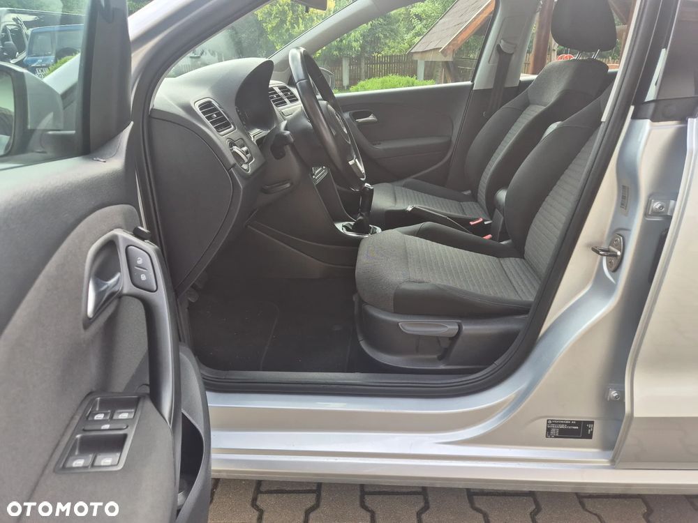 Volkswagen Polo 1.4 Comfortline - 18