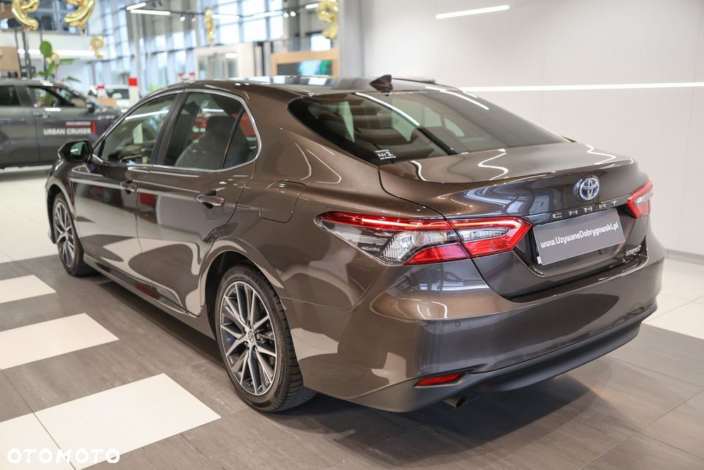 Toyota Camry 2.5 Hybrid Prestige CVT - 4