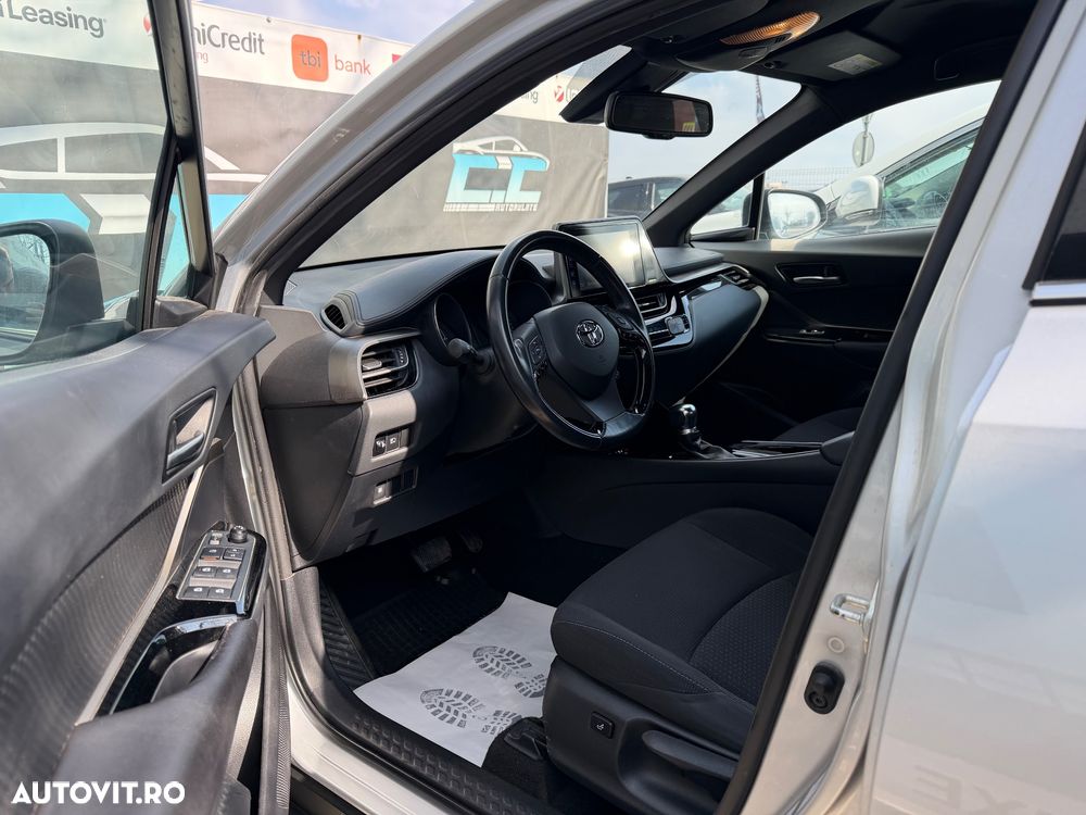 Toyota C-HR Style - 13