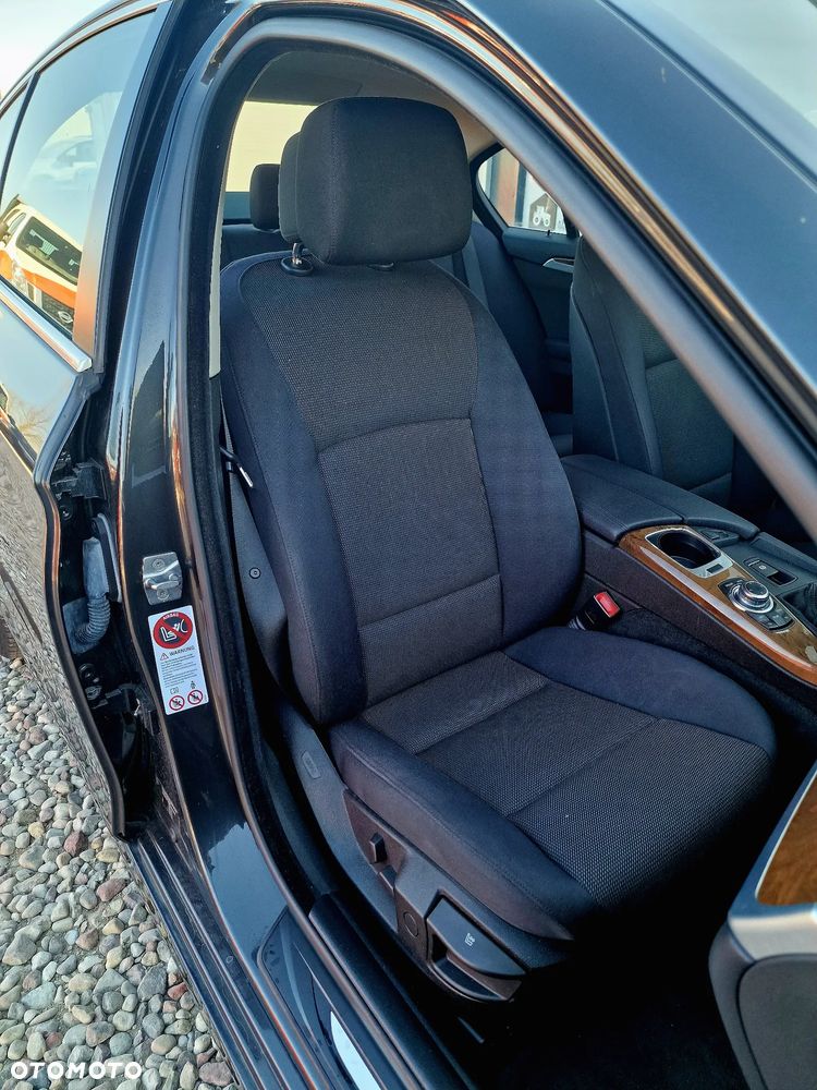 BMW Seria 5 - 25