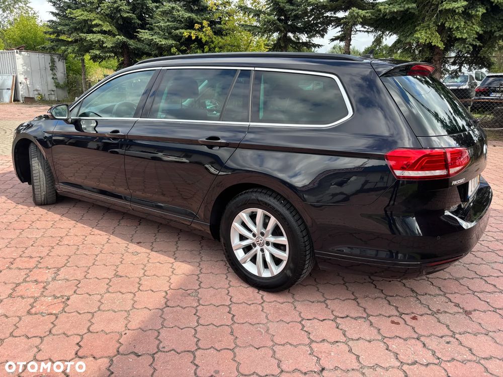 Volkswagen Passat 2.0 TDI SCR Business - 3