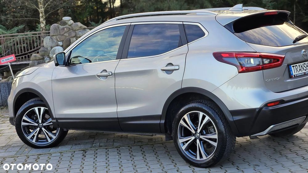 Nissan Qashqai 1.6 DIG-T N-Connecta - 19