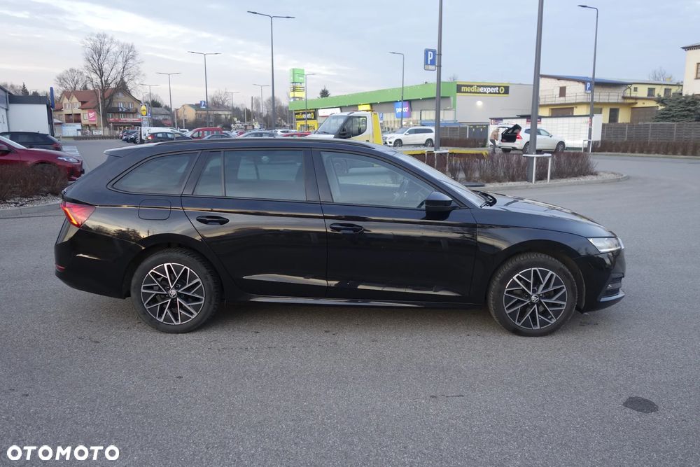 Skoda Octavia 2.0 TDI Style DSG - 7