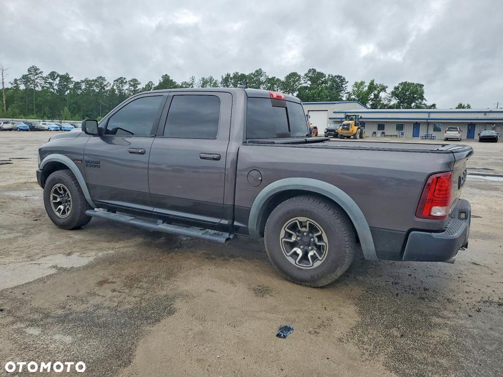 Dodge RAM 5.7 4x4 - 4