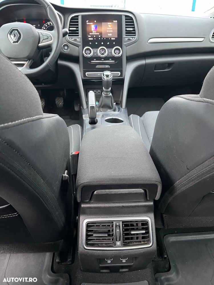 Renault Megane TCe GPF Zen - 17