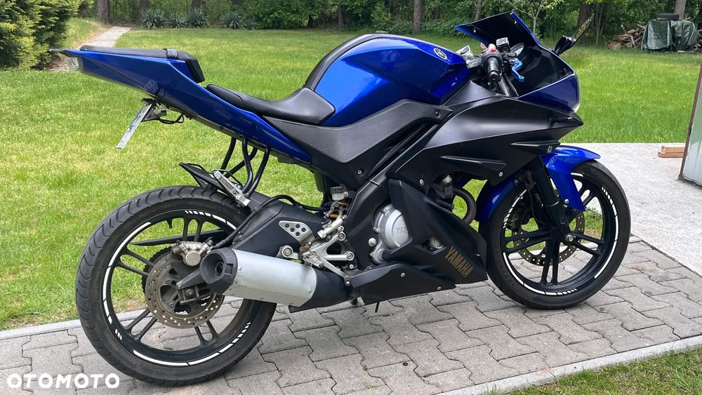 Yamaha YZF - 4