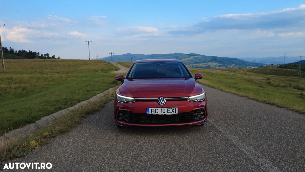 Volkswagen Golf - 6