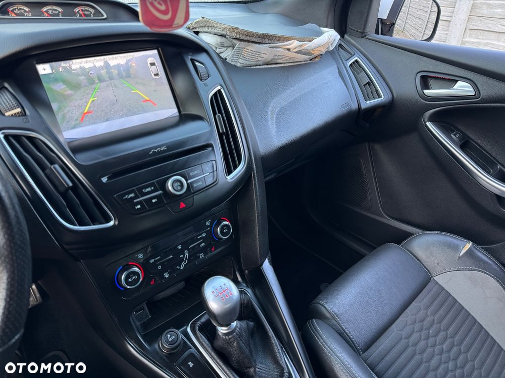 Ford Focus ST2 - 17