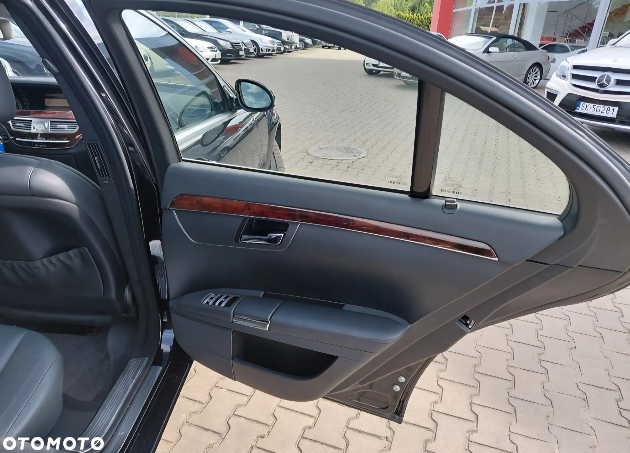 Mercedes-Benz Klasa S 500 4-Matic - 22