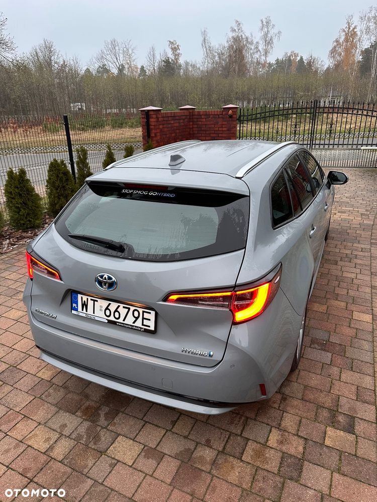 Toyota Corolla 1.8 Hybrid Comfort - 27