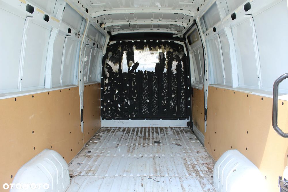 Opel Movano - 10