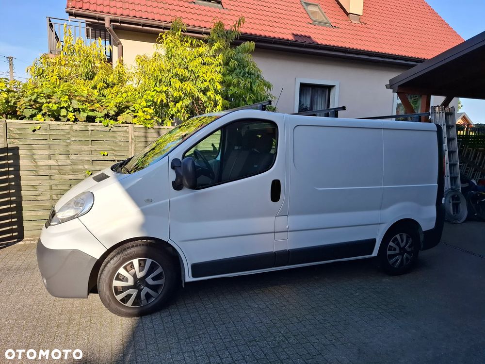 Opel Vivaro - 2