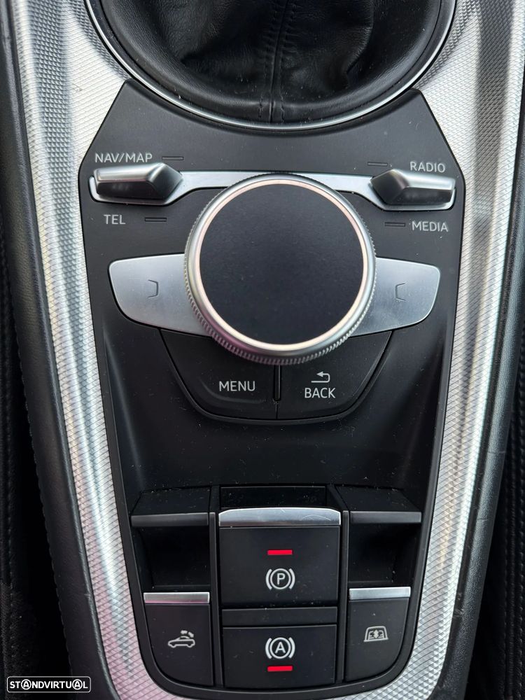 Audi TT Roadster 2.0 TDI ultra - 13