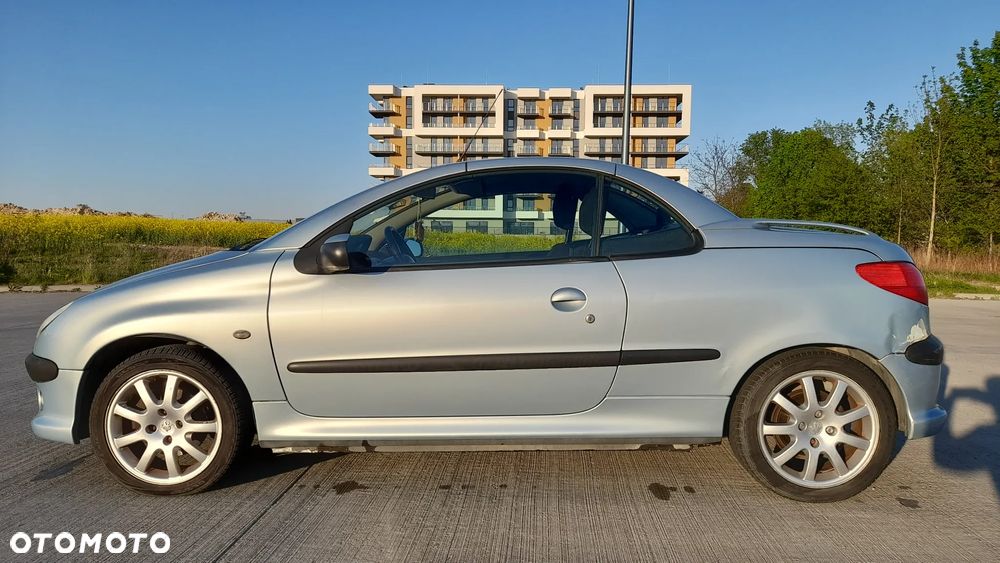 Peugeot 206 CC 1.6 - 10