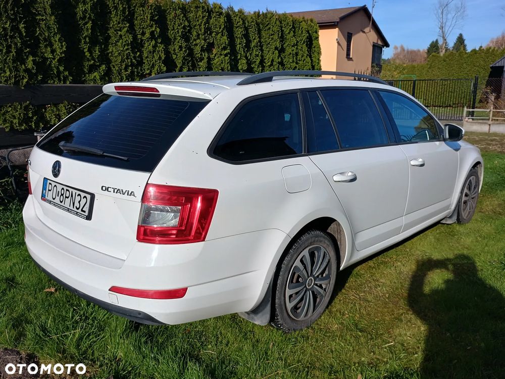 Skoda Octavia 1.6 TDI Style - 8