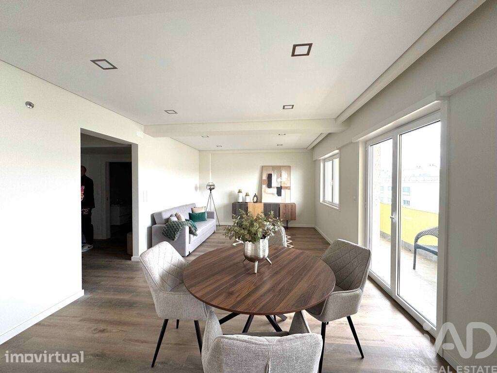 Apartamento T3 em São Domingos de Benfica de 91 m2 - Grande imagem: 3/19
