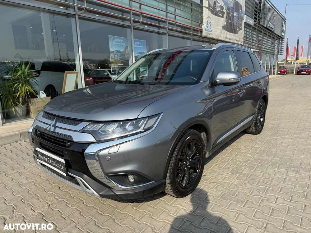 Mitsubishi Outlander 2.0L AS&G CVT Instyle - 2