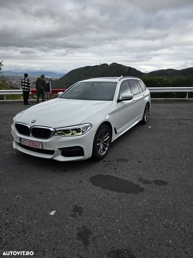 BMW Seria 5 530i Touring Aut. M Sport Edition - 1