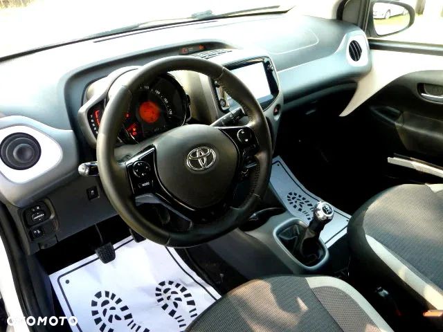 Toyota Aygo 1.0 VVT-i Color Edition - 12