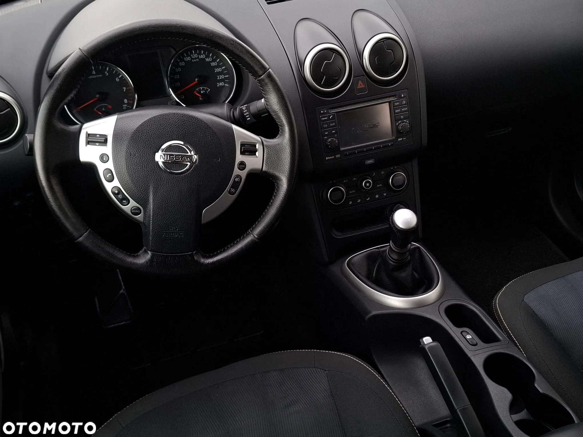 Nissan Qashqai 2.0 tekna - 8