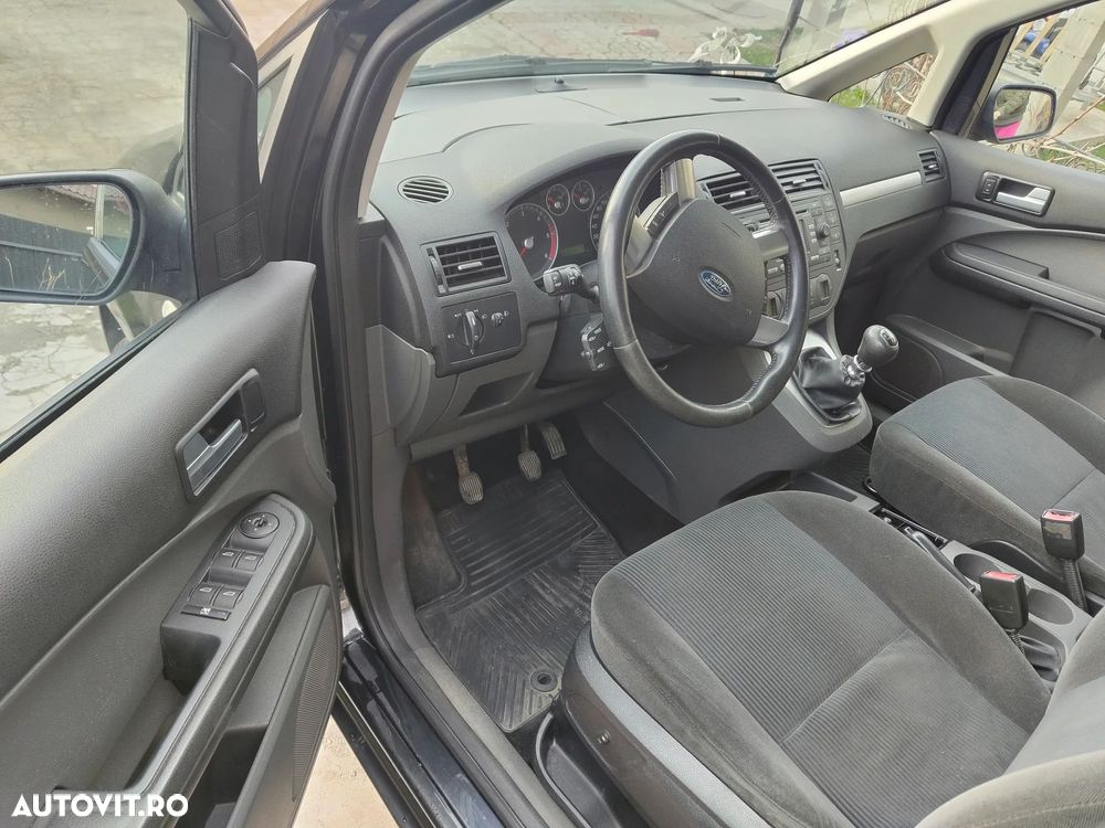 Ford C-Max - 11