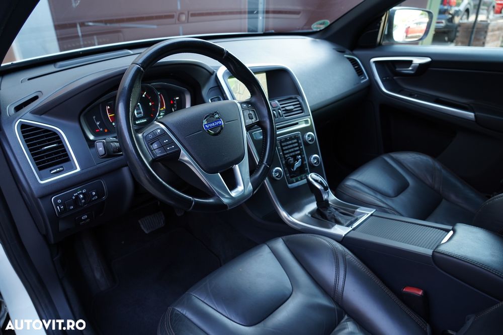Volvo XC 60 D4 Geartronic Summum - 15