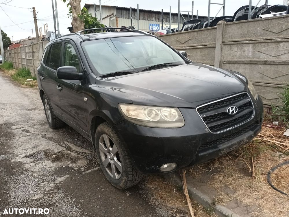 Dezmembrari  Hyundai SANTA FE 2 (CM)  2005  > 0000 2.2 CRDi GLS Motor - 2