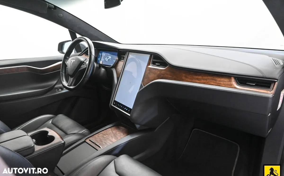 Tesla Model X P100D Allradantrieb - 8