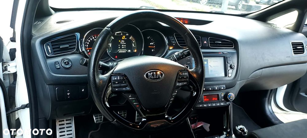 Kia Ceed 1.6 T-GDI GT XL - 21