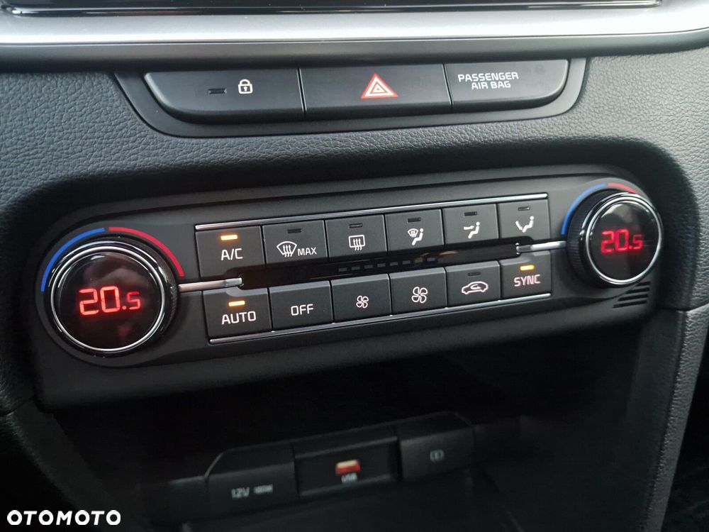 Kia XCeed 1.6 CRDi SCR L DCT - 15