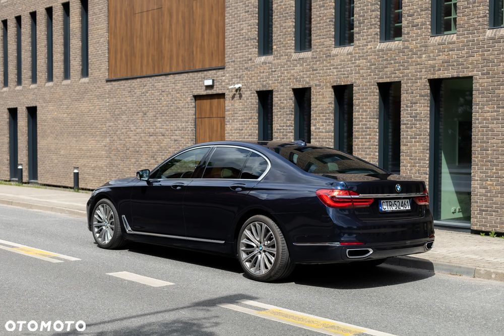 BMW Seria 7 730d - 4