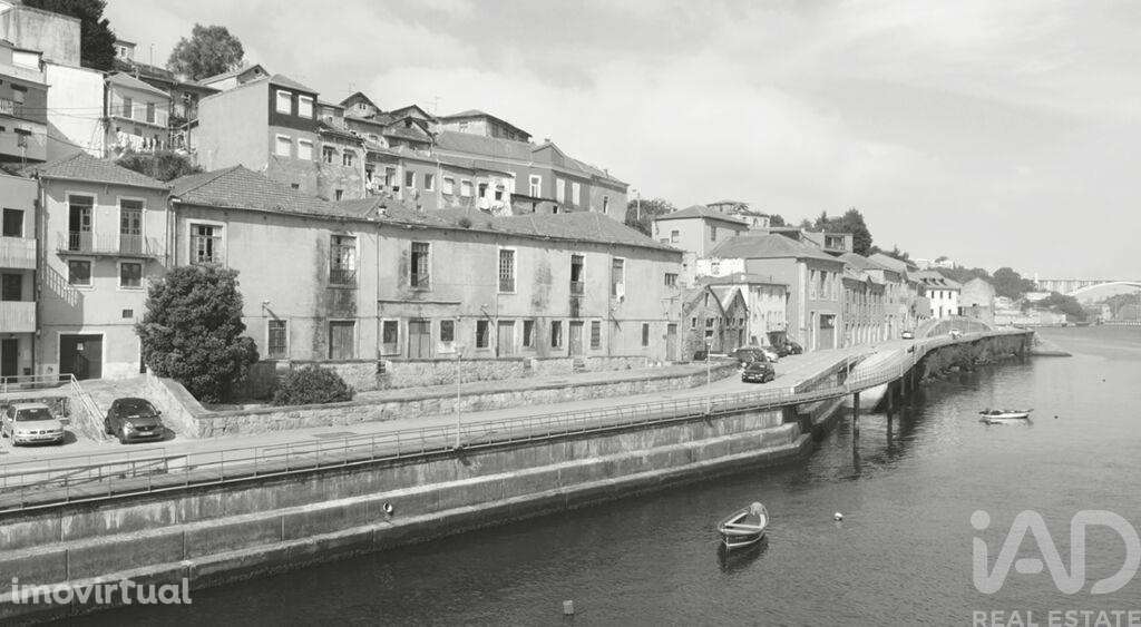 Apartamento T1 em Santa Marinha E São Pedro Da Afurada de 37,00 m2 - Grande imagem: 2/20