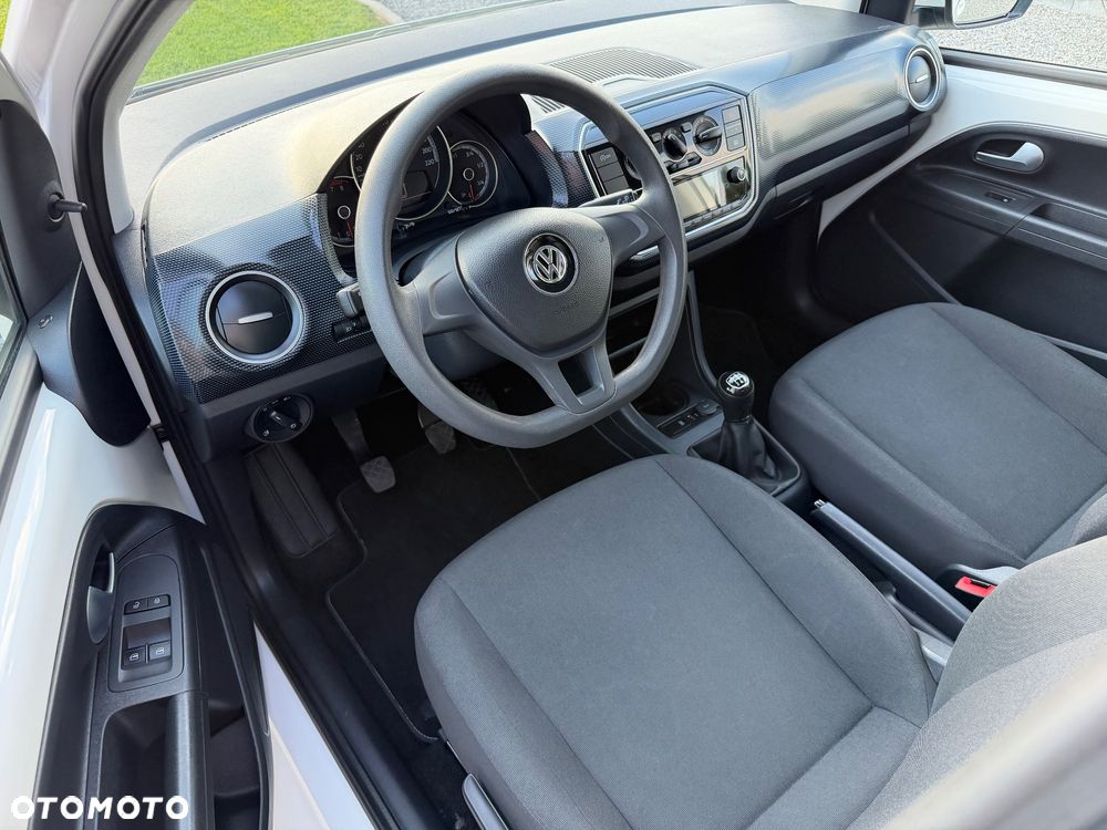 Volkswagen up! Standard - 9