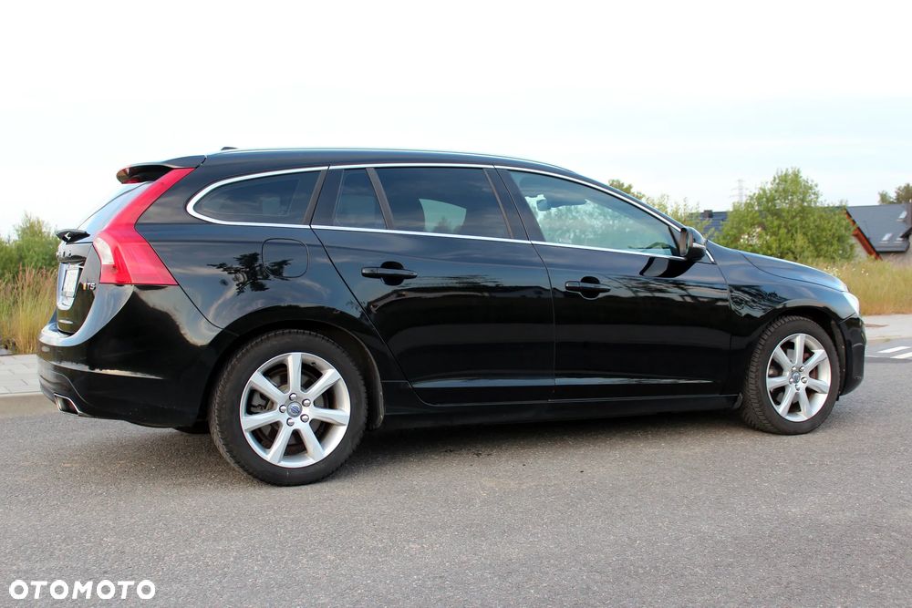Volvo V60 T5 Geartronic - 4