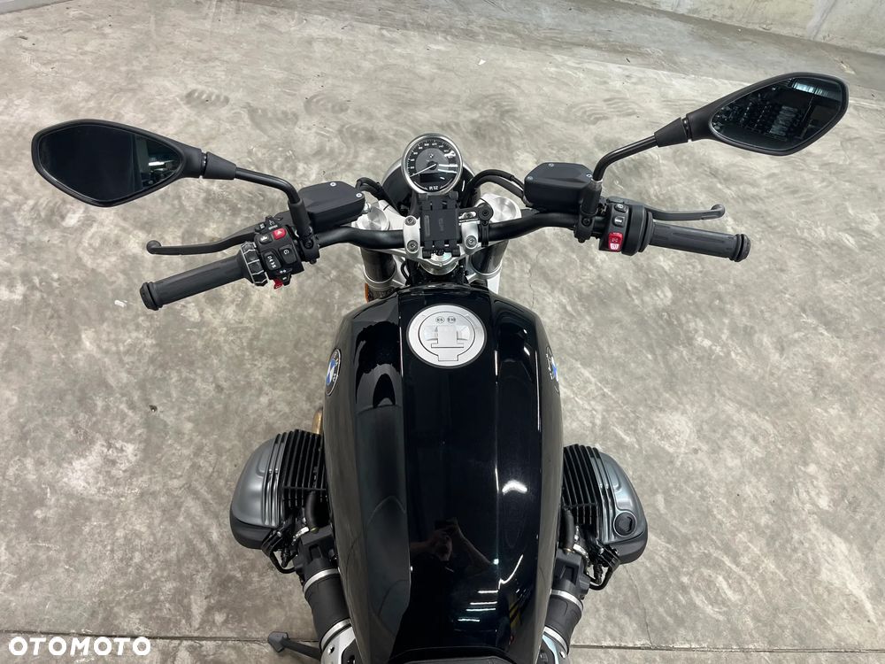 BMW R - 8