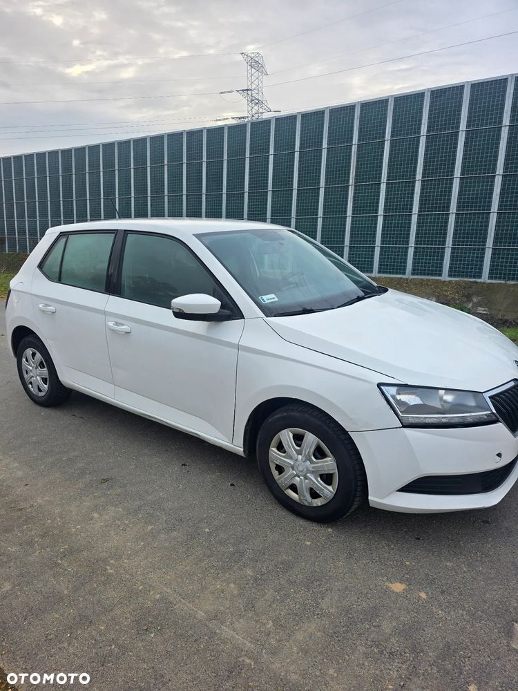 Skoda Fabia 2019 photo 3
