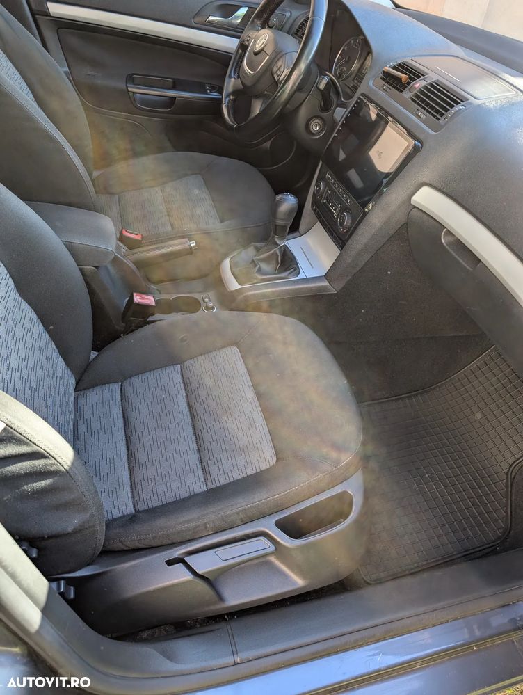 SKODA Octavia 2009 — imagine 14