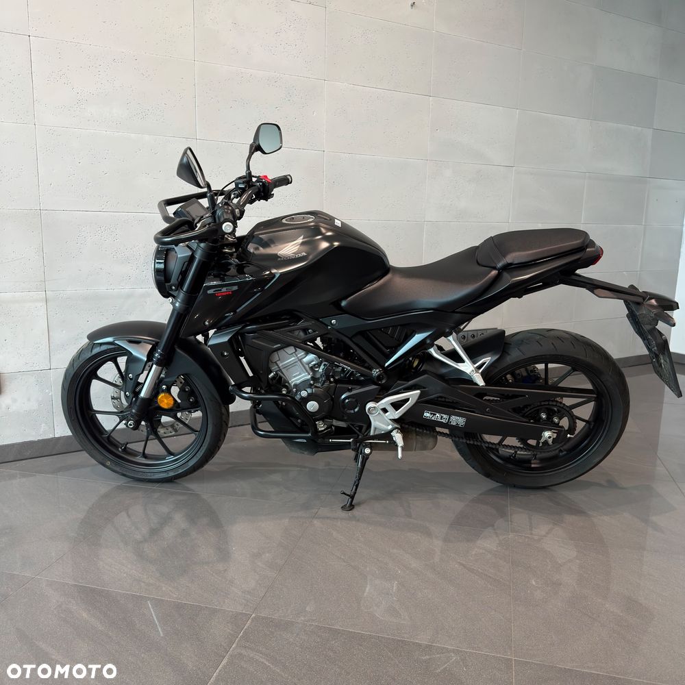 Honda CB - 7