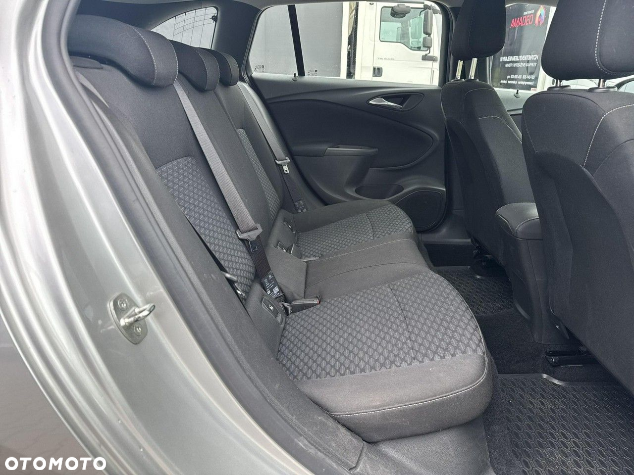 Opel Astra V 1.4 T Edition S&S - 18