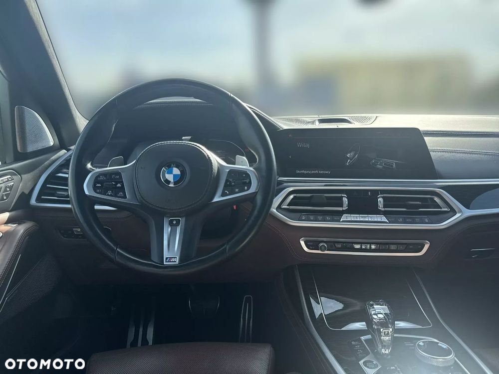 BMW X7 M50d sport - 9