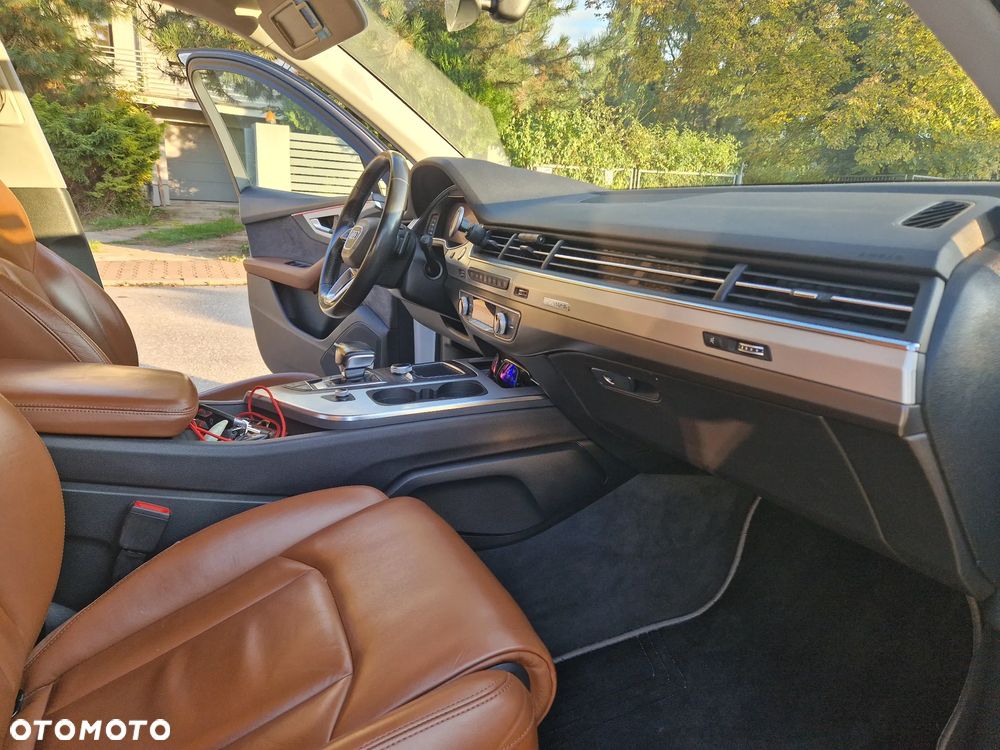 Audi Q7 - 29