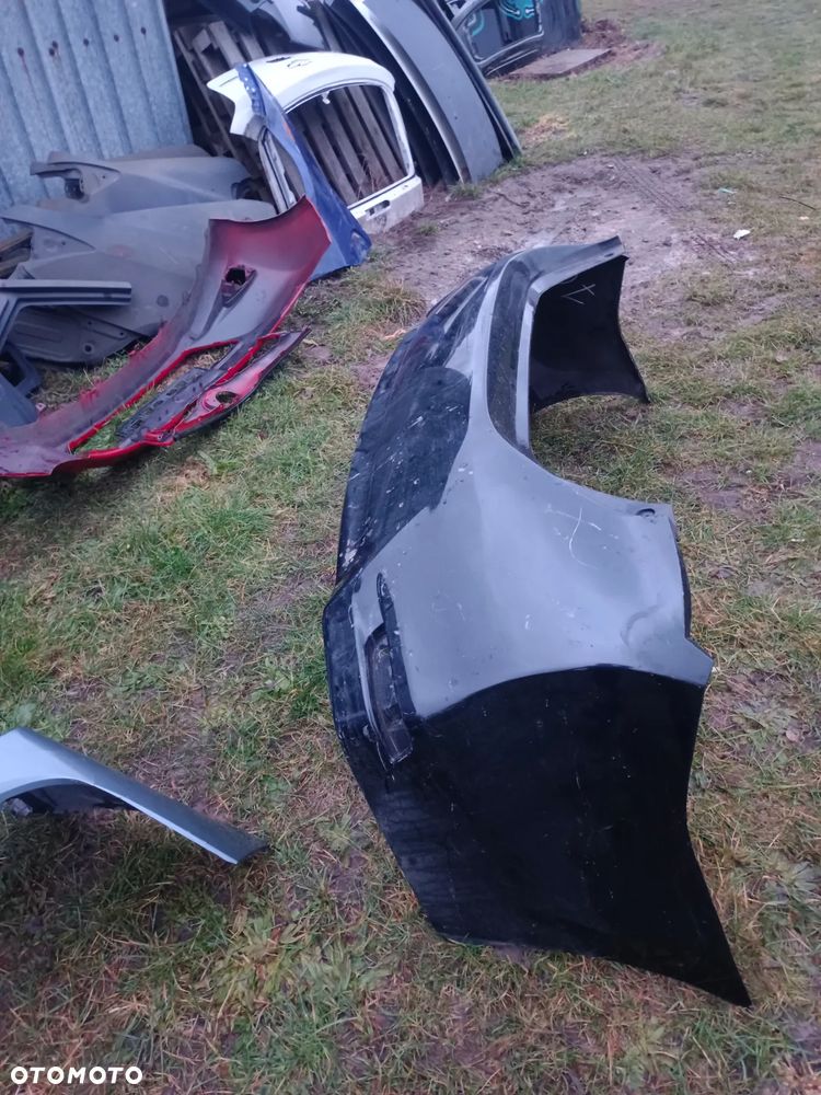 ZDERZAK TYŁ TYLNY TOYOTA COROLLA E16 13- - 2