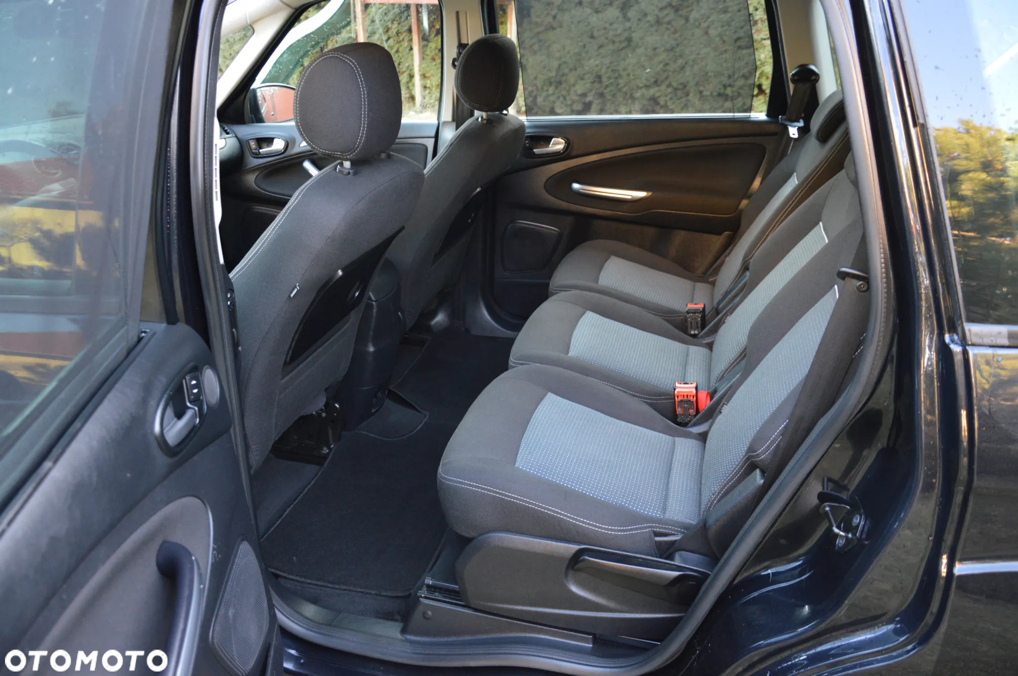 Ford S-Max 1.6 EcoBoost Start Stopp System Business Edition - 26