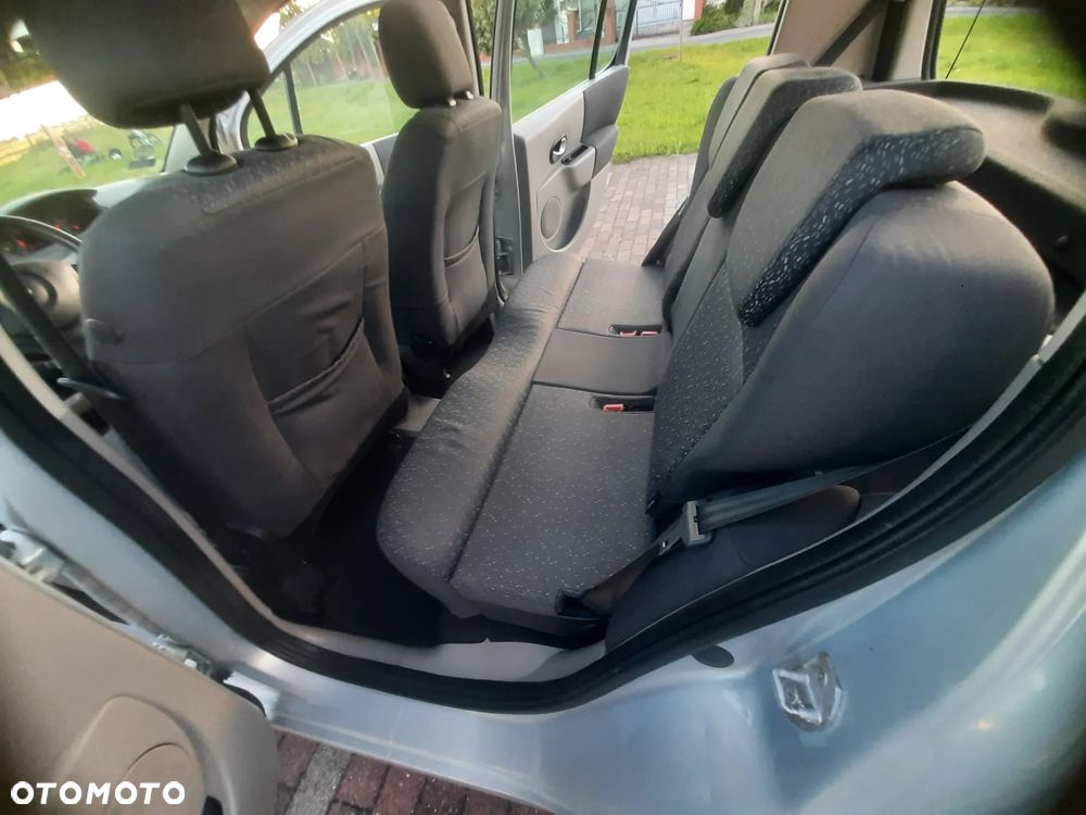 Renault Modus 1.6 16V Privilege - 18