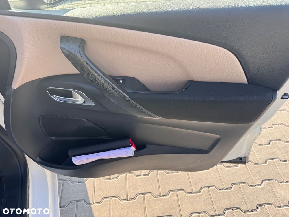 Citroën C4 Picasso THP 155 Exclusive - 23