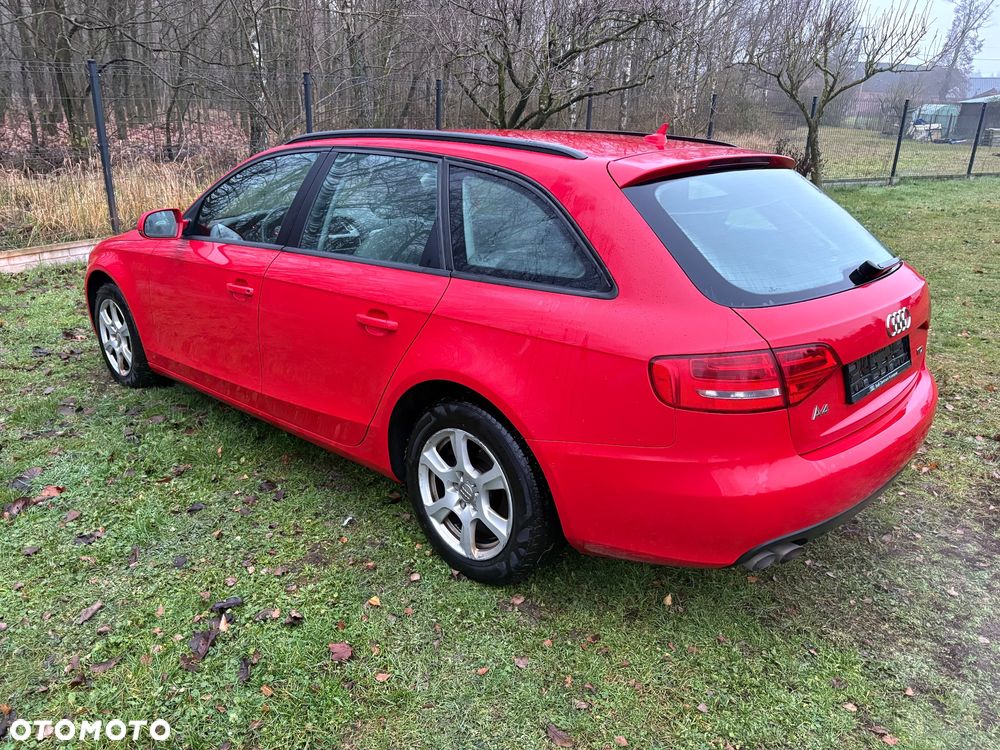 Audi A4 Avant - 11