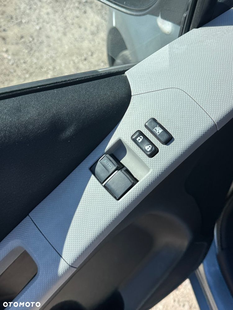 Toyota Yaris 1.0 Luna A/C - 18