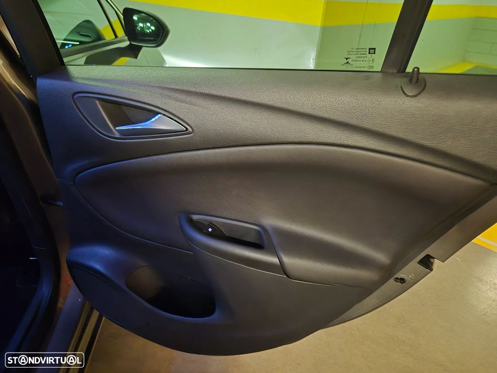 Opel Astra Sports Tourer 1.6 CDTI Innovation S/S - 36